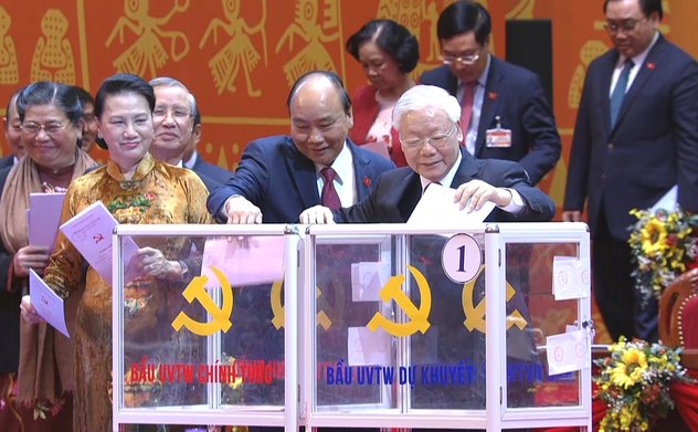 Công bố danh sách Ban Chấp hành Trung ương Đảng khóa XIII