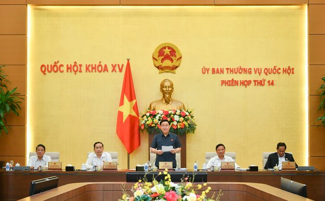 Bế mạc phiên họp thứ 14 của Ủy ban Thường vụ Quốc hội