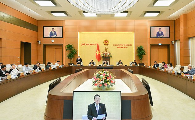 Uỷ ban Thường vụ Quốc hội cho ý kiến về việc bổ sung kế hoạch đầu tư vốn ngân sách Trung ương trong nước năm 2022 cho các Bộ, ngành, địa phương.  