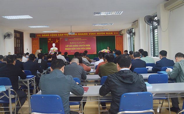 Kiểm toán nhà nước tổ chức lớp bồi dưỡng ngạch Kiểm toán viên chính