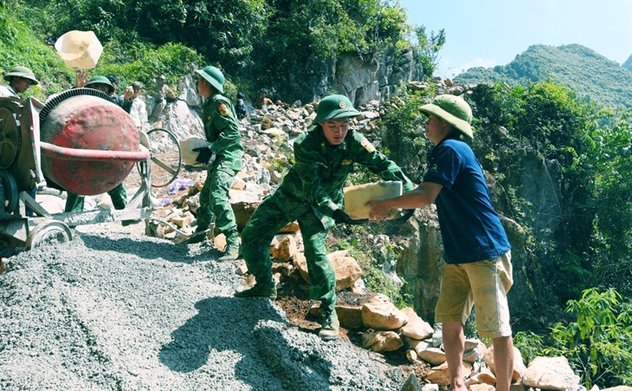 Khẩn trương hoàn thiện thủ tục đầu tư các dự án dự kiến bố trí kế hoạch đầu tư công trung hạn giai đoạn 2021-2025 và Chương trình phục hồi và phát triển kinh tế - xã hội