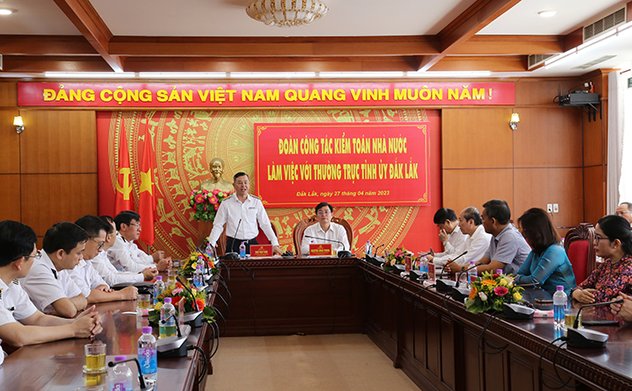 Đoàn công tác Kiểm toán nhà nước làm việc với Thường trực Tỉnh ủy tỉnh Đắk Lắk