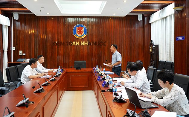 Nghiệm thu đề tài nghiên cứu khoa học cấp cơ sở “Phân định hoạt động kiểm toán quản lý nghiệp vụ thuế giữa Kiểm toán nhà nước chuyên ngành II và Kiểm toán nhà nước khu vực”