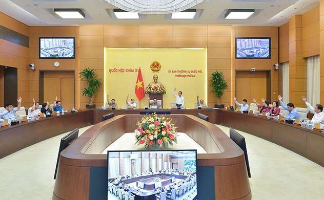 UBTVQH biểu quyết tán thành thông qua Nghị quyết về việc sắp xếp các đơn vị hành chính cấp huyện, cấp xã giai đoạn 2023 – 2030