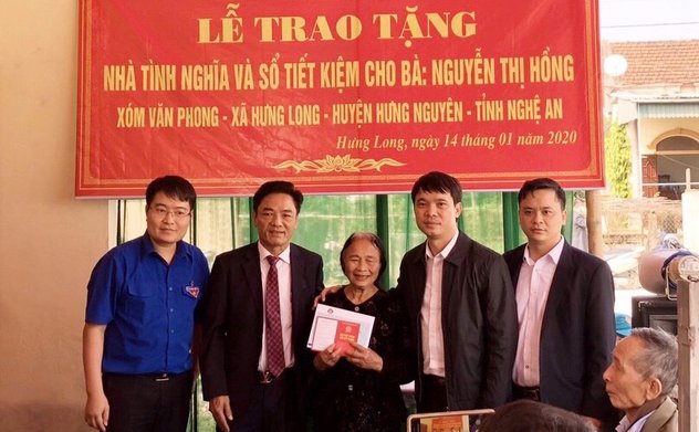KTNN khu vực II trao nhà tình nghĩa tại Hưng Nguyên, Nghệ An