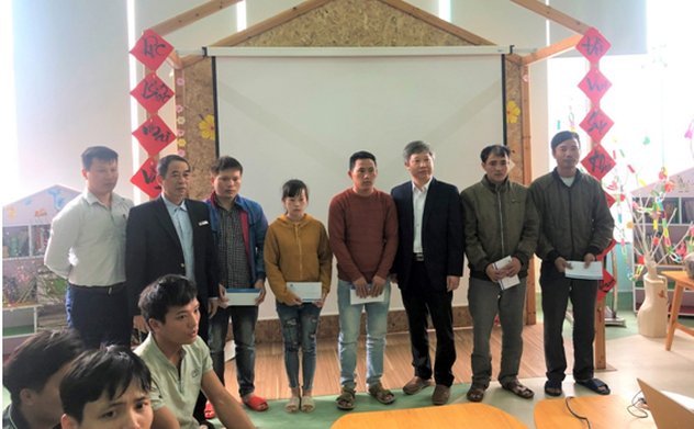 KTNN chuyên ngành II trao tặng quà cho các bệnh nhi  có hoàn cảnh khó khăn tại Bệnh viện Nhi Trung ương