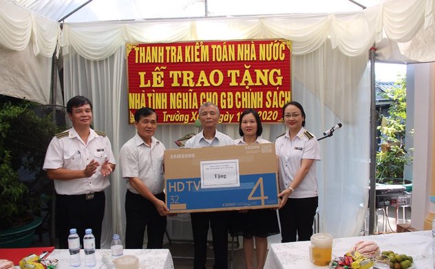 Thanh tra Kiểm toán nhà nước bàn giao nhà tình nghĩa tại Thọ Xuân, Thanh Hoá