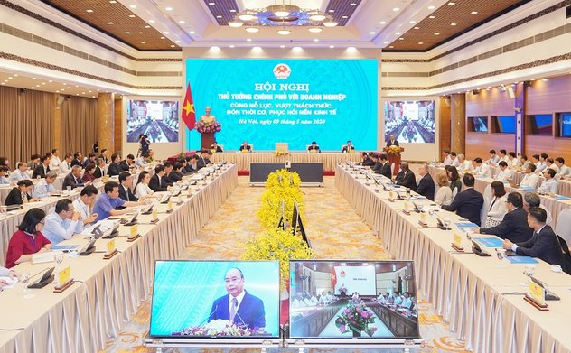 Hội nghị giữa Thủ tướng với doanh nghiệp: “Cùng nỗ lực, vượt thách thức, đón thời cơ, phục hồi nền kinh tế”