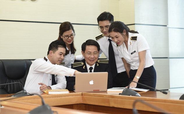 Kiểm toán nhà nước hướng dẫn việc quản lý, sử dụng trang phục Ngành