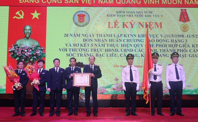 Kiểm toán nhà nước khu vực V tổ chức lễ kỷ niệm 20 năm thành lập
