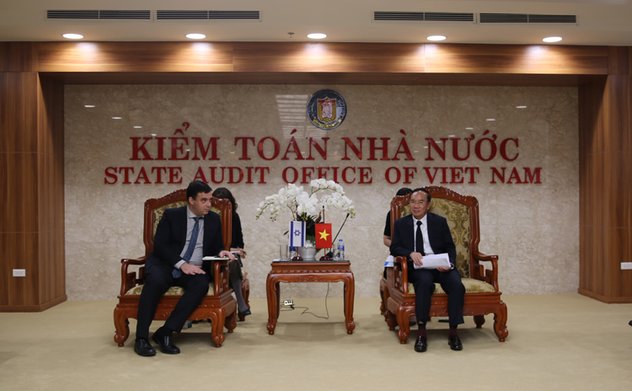Phó Tổng Kiểm toán nhà nước Đoàn Xuân Tiên tiếp xã giao Đại sứ Israel tại Việt Nam