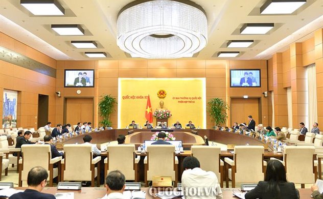 Ủy ban Thường vụ Quốc hội bế mạc phiên họp thứ 32