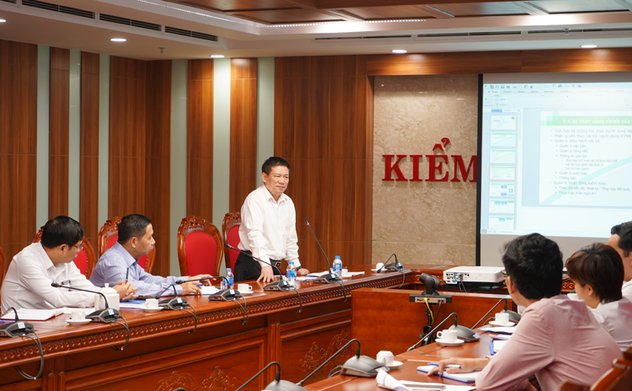 Trung tâm Tin học báo cáo Lãnh đạo KTNN về triển khai hệ thống quản lý và điều hành trên thiết bị di động và chữ ký số