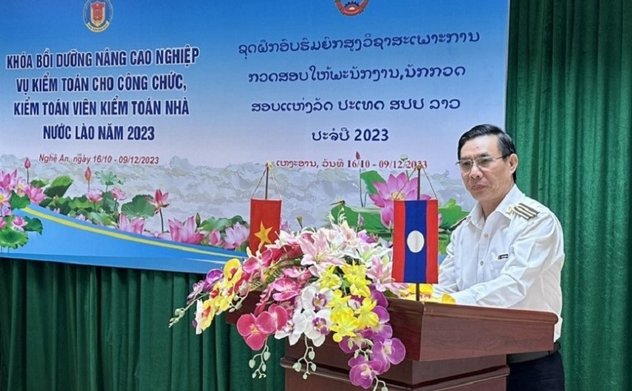 Commencing the auditing skills training course for civil servants and auditors of SAO Laos