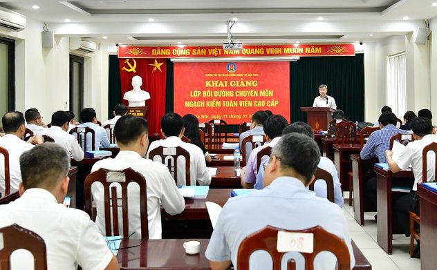 Đào tạo chuyên môn các ngạch kiểm toán viên và kỹ năng kiểm toán