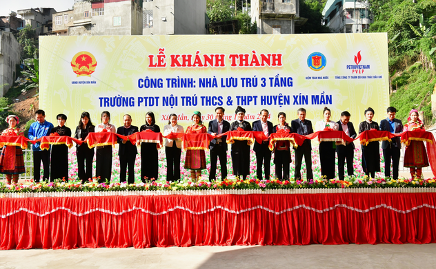 Khánh thành công trình thanh niên xây dựng nhà nội trú 3 tầng tại huyện Xín Mần, tỉnh Hà Giang
