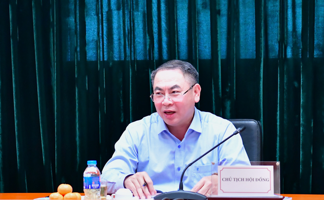 Thẩm định Tài liệu bồi dưỡng kiểm toán việc quản lý và sử dụng đất đai