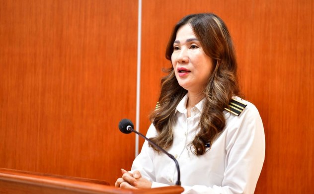 Báo Kiểm toán trao quyết định nghỉ hưu trước tuổi đối với viên chức