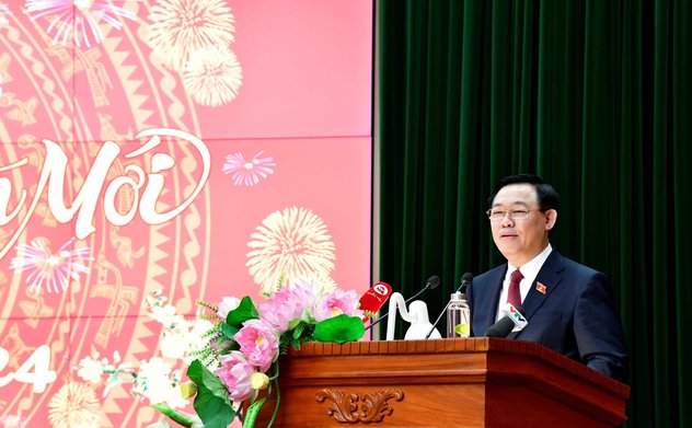 Chủ tịch Quốc hội Vương Đình Huệ thăm, chúc tết Kiểm toán nhà nước nhân dịp đầu xuân Giáp Thìn