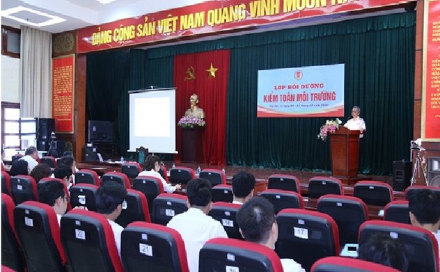 SAV opens a training course on Environmental auditing