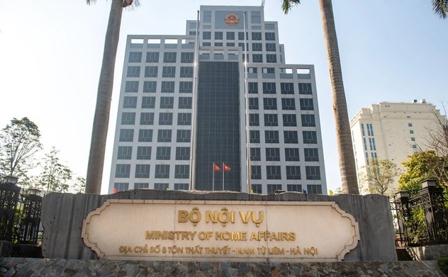 Bộ Nội vụ hướng dẫn cách tính chế độ với cán bộ thuộc diện tinh gọn bộ máy