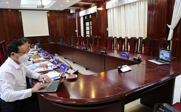 Xây dựng sổ tay hướng dẫn kiểm tra, đối chiếu việc thực hiện nghĩa vụ thuế áp dụng đối với doanh nghiệp có vốn đầu tư trực tiếp nước ngoài