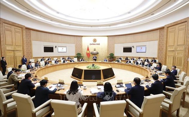 Tiếp tục thực hiện nhất quán mục tiêu giữ vững ổn định kinh tế vĩ mô, kiểm soát lạm phát, thúc đẩy tăng trưởng, bảo đảm các cân đối lớn của nền kinh tế