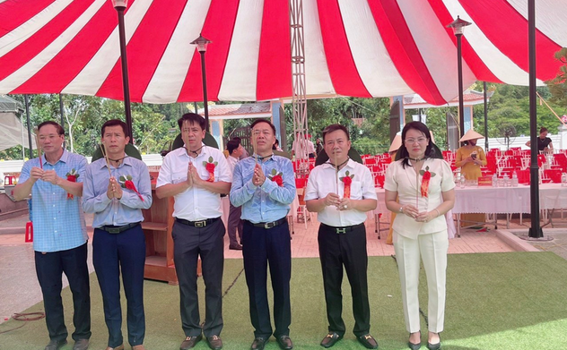 Công đoàn Kiểm toán nhà nước; Ban Chấp hành Công đoàn Trường Đào tạo và bồi dưỡng nghiệp vụ nghiệp vụ kiểm toán dâng hương tưởng niệm các anh hùng liệt sỹ nhân ngày 27/7