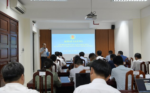 Khai giảng Lớp bồi dưỡng kỹ năng kiểm toán dự án đầu tư xây dựng công trình