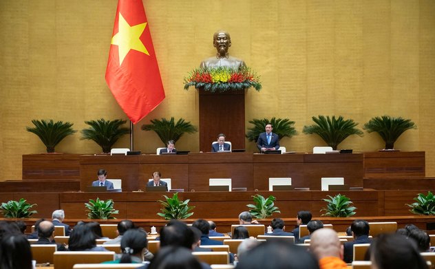 Thông qua Luật sửa đổi, bổ sung một số điều của Luật Tổ chức Quốc hội