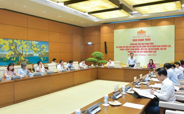 Phó Chủ tịch Quốc hội Nguyễn Khắc Định chủ trì phiên họp của Ban soạn thảo Xây dựng quy định của Bộ Chính trị liên quan đến công tác xây dựng pháp luật