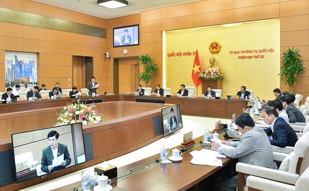 Ủy ban Thường vụ Quốc hội xem xét về báo cáo tổng hợp kết quả giám sát văn bản quy phạm pháp luật thuộc lĩnh vực phụ trách của Hội đồng Dân tộc, các Ủy ban của Quốc hội.