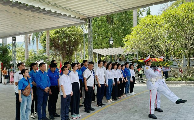 Chương trình về nguồn kỷ niệm 77 năm Ngày Thương binh - Liệt sĩ