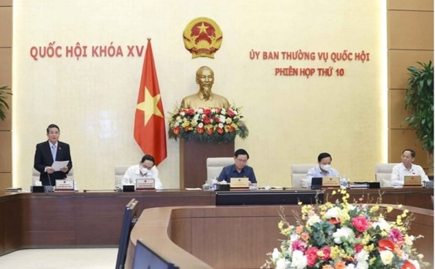 Ủy ban Thường vụ Quốc hội cho ý kiến về Báo cáo của Chính phủ về kết quả thực hành tiết kiệm chống lãng phí năm 2021